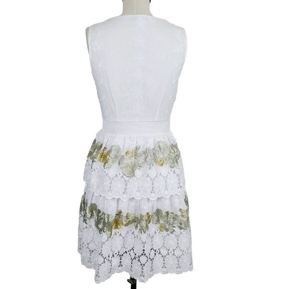 Diane Von Furstenberg Dress 2 White Eyelet Gold Metallic Embroidered Tiered Mini - Picture 2 of 8